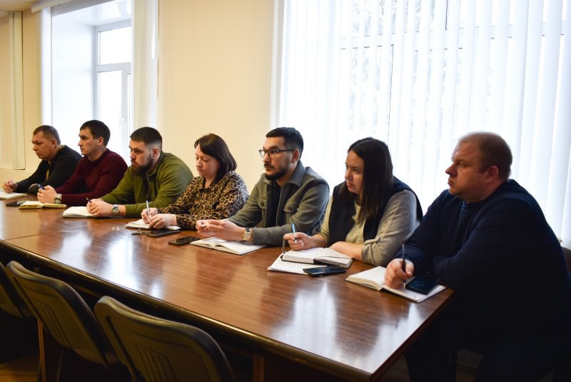 Сегодня глава Ртищевского муниципального района Александр Жуковский провел очередной прием граждан по личным вопросам.