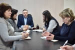 Сегодня первый заместитель главы администрации Ртищевского муниципального района Андрей Глухов провёл очередное заседание на тему легализации трудовых отношений, уплате налогов и повышении заработной платы. Сегодня первый заместитель главы администрации Ртищевского муниципального района Андрей Глухов провёл очередное заседание на тему легализации трудовых отношений, уплате налогов и повышении заработной платы.