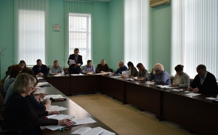В администрации района состоялось постоянно действующее совещание. В администрации района состоялось постоянно действующее совещание.